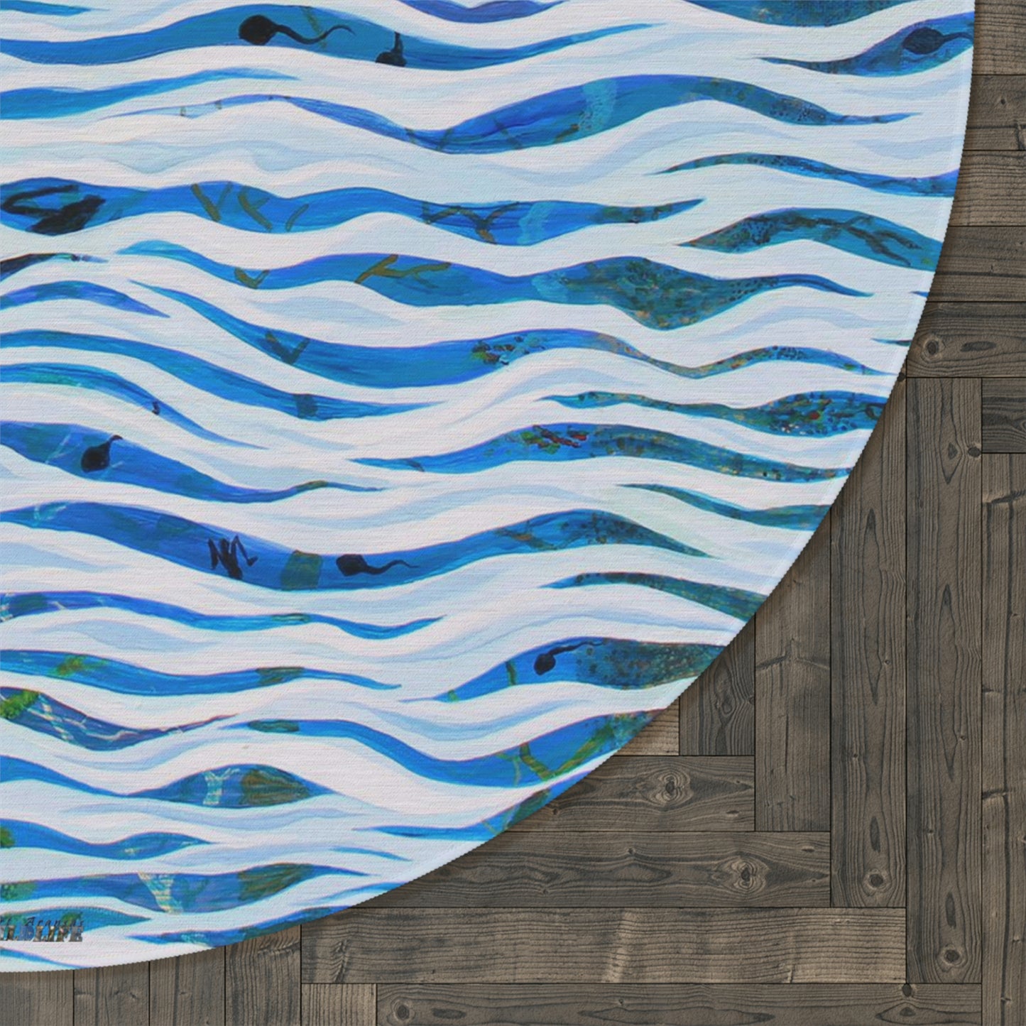 Cormorant in Paradise Round Area Rug